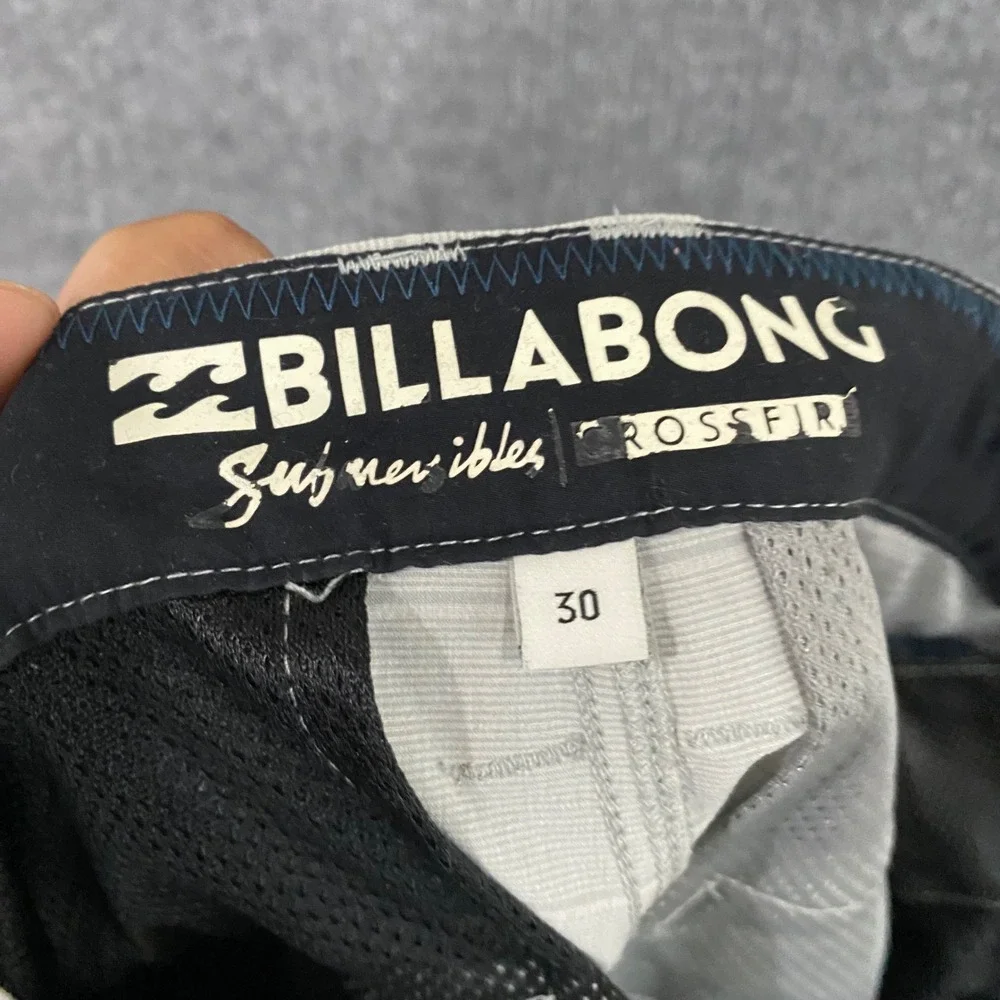 Billabong Submersibles Crossfire Hybrid Shorts Gray Mens 30 M205NBCS Quick Dry
